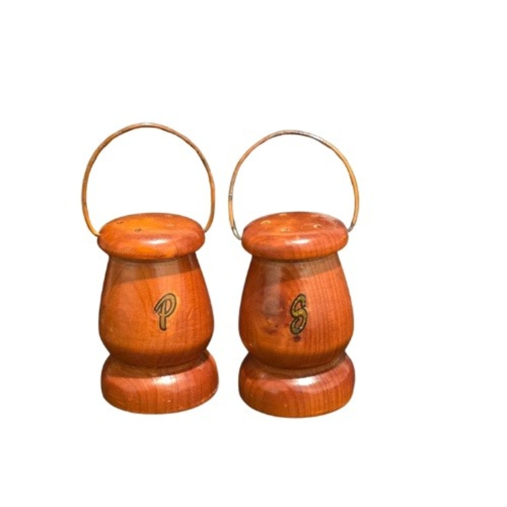 Vintage Wooden Salt Pepper‎ Shakers Set Handles P S Engraved Rustic Kitchenware